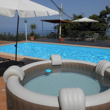 Al Villino Sunshine In Villa Con Piscina Ed Idromassaggio Sant'Alfio Ngoại thất bức ảnh