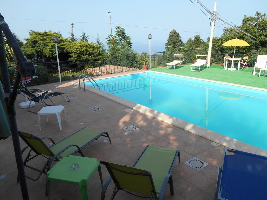 Al Villino Sunshine In Villa Con Piscina Ed Idromassaggio Sant'Alfio Ngoại thất bức ảnh
